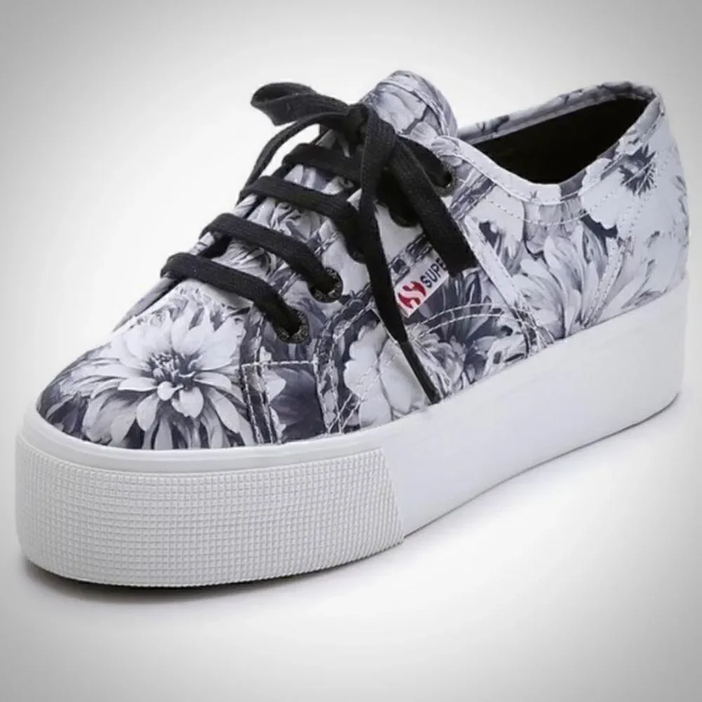 SUPERGA 2790 ANNABELLA FLORAL PLATFORM SNEAKER IN BLACK WHITE WOMEN’S SIZE EU 36